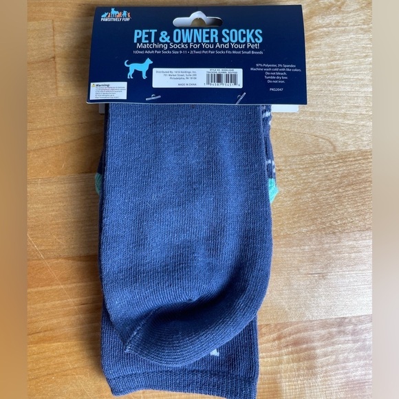 Pawsitively Fun Pet and Owner Socks - Picture 4 of 4
